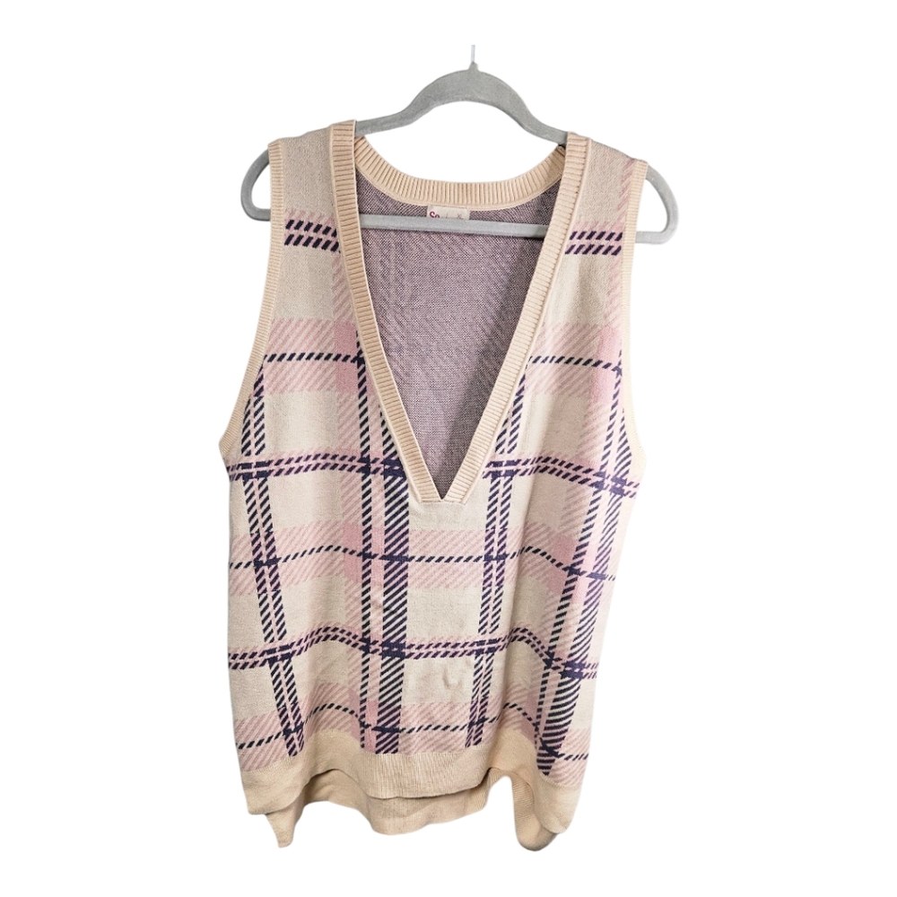 SO Textured Knit Sweater Vest in Cream and Purple
